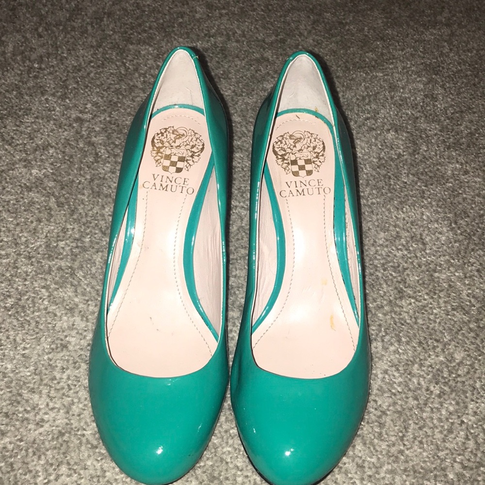 Vince Camuto heels